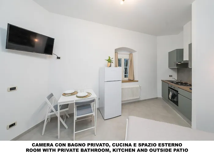 La Ghiara Апартаменты